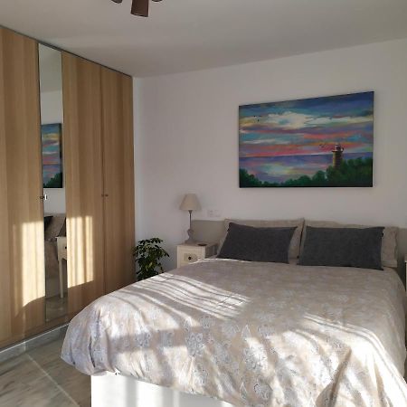 Ferienwohnung Playa Escollera Estepona Exterior foto